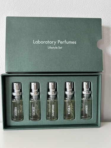 Laboratory perfumes discovery - laboratory,